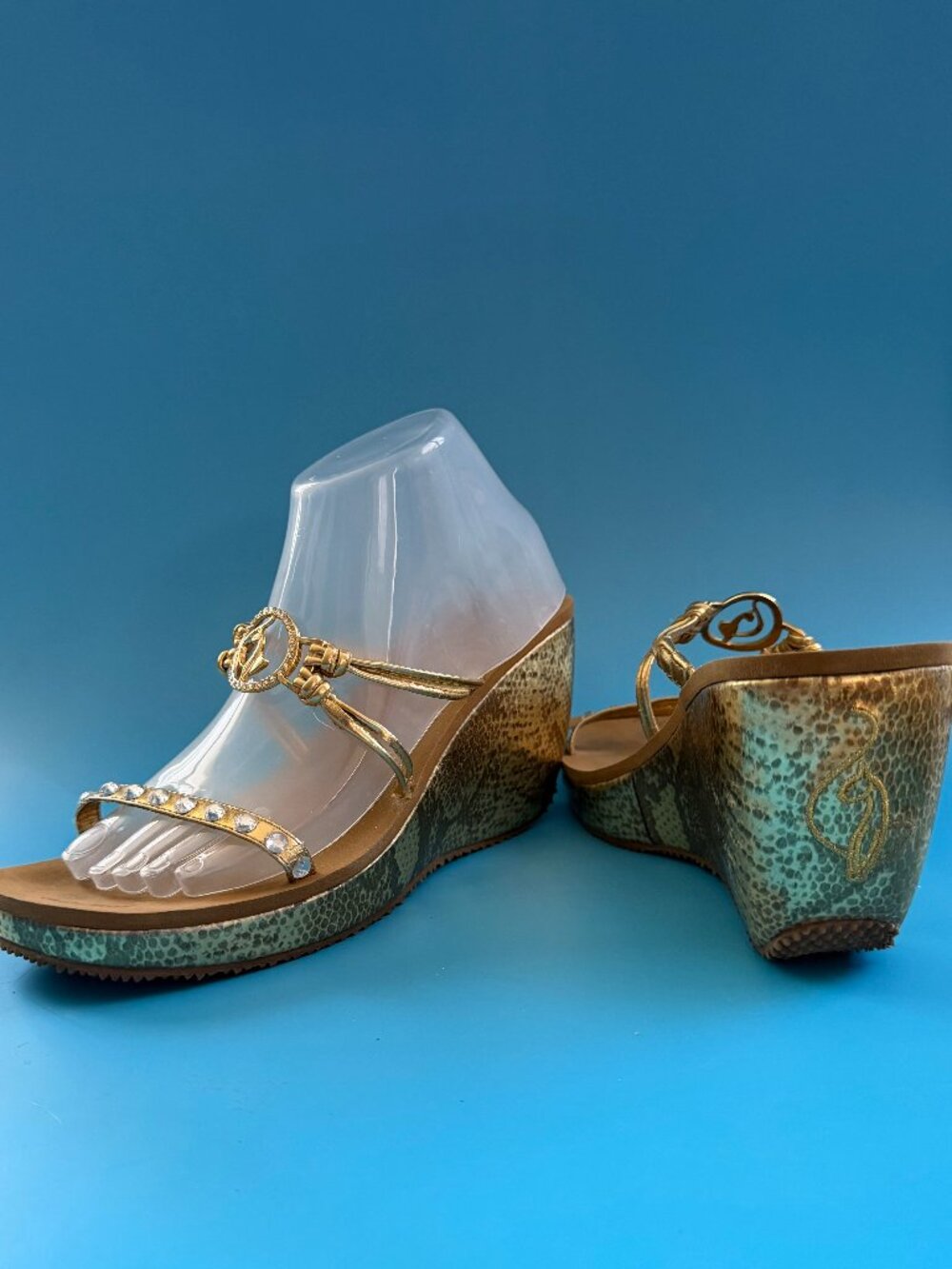 Baby Phat Metallic Python Wedge Sandals Gold Sz 9 Y2K Kimora WITH ORIGINAL BOX